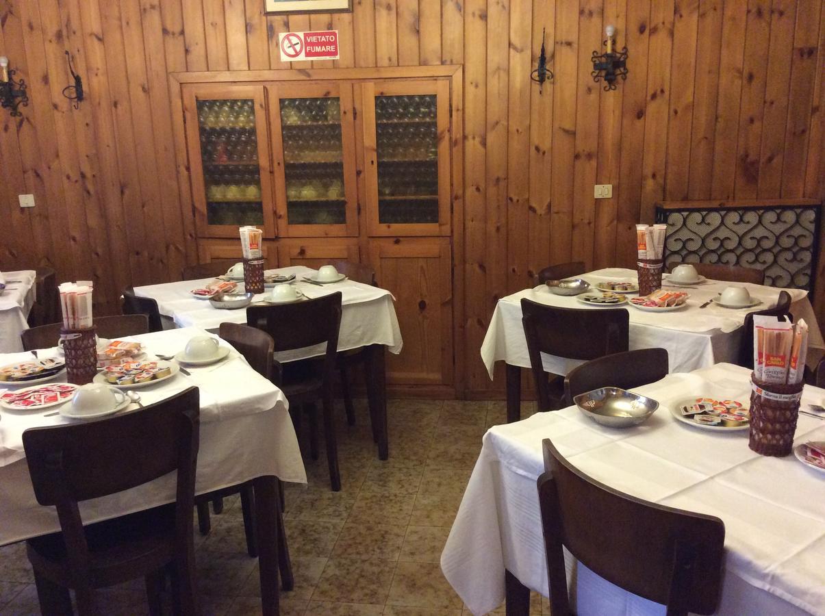 Albergo Cervo Ponte Di Legno Extérieur photo